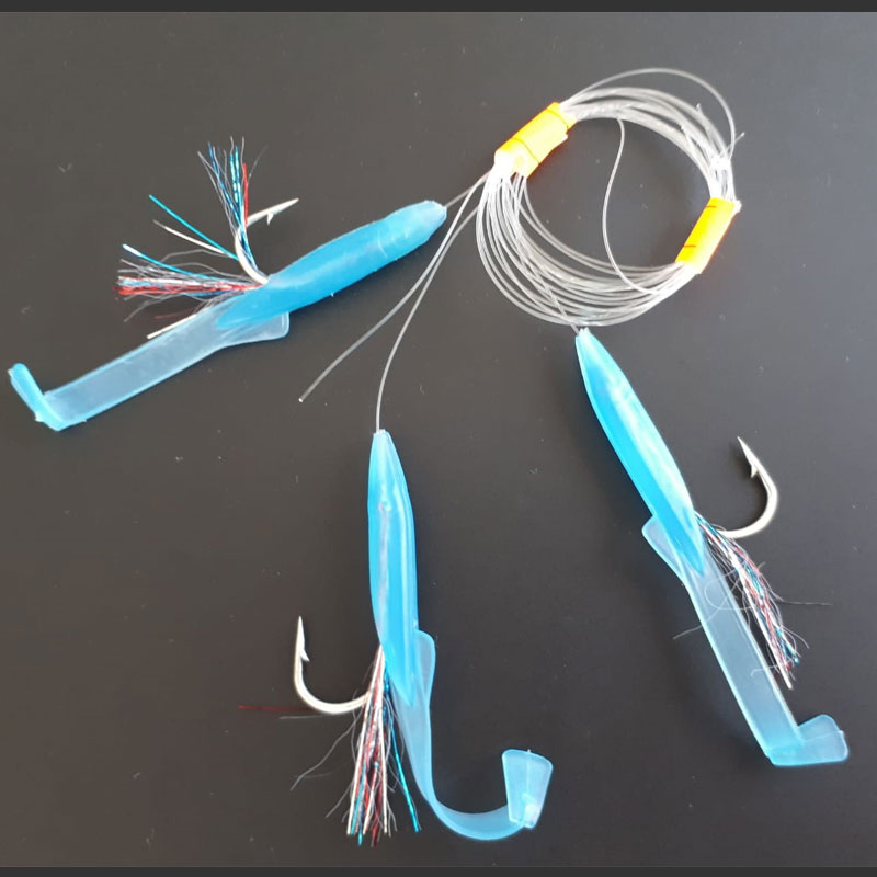 ALDOS%20Silikon%20At%20Çek%20Takımı,%20V8%20Silikon%20Balıklı%20Çapari%206,5%20cm%20Mavi